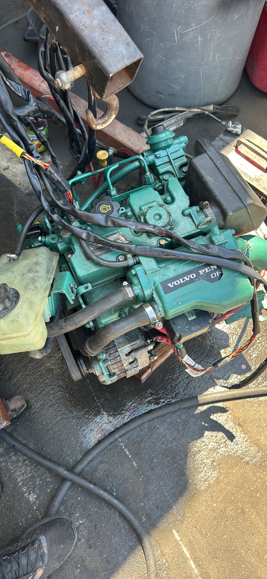 Volvo Penta D1-30 + Transmission + harness + Gauge Panel