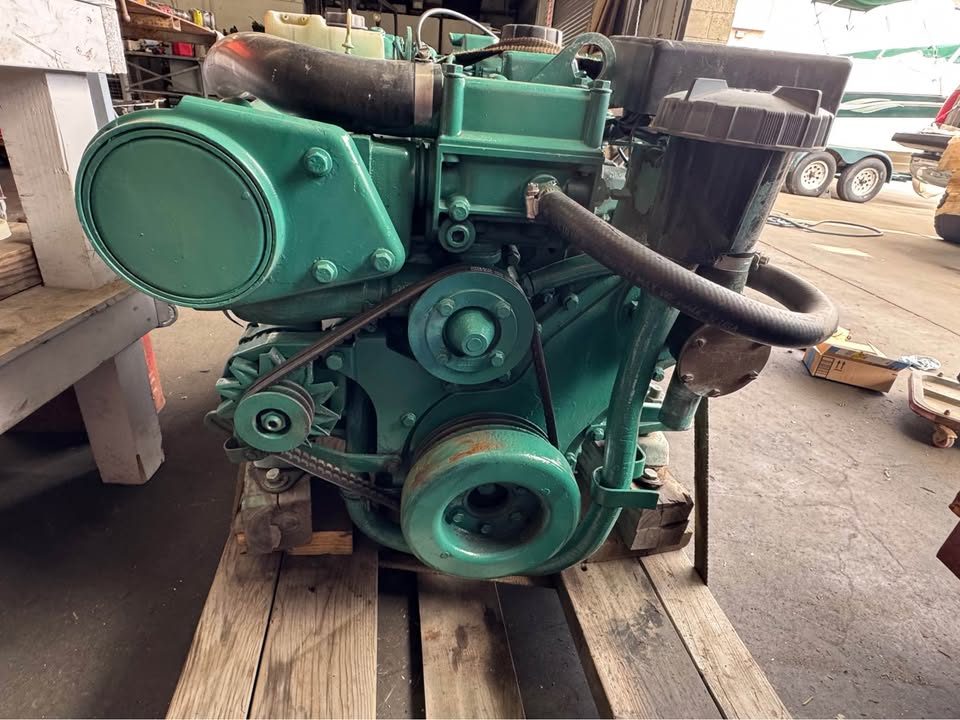 Volvo Penta KAD41 Diesel 200hp