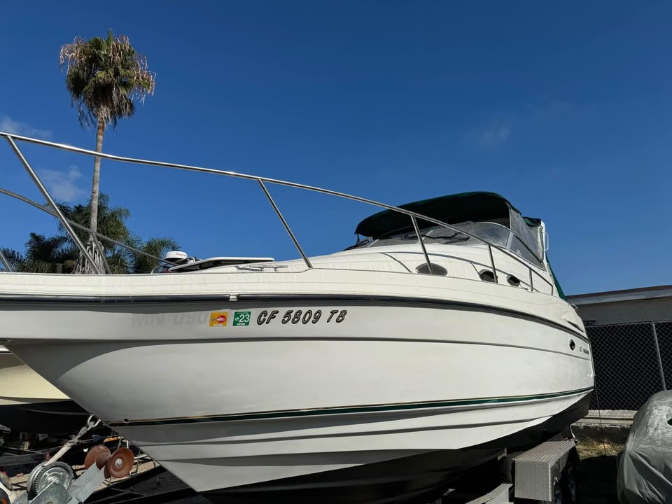 1999-Regal-Commodore-boat-for-sale